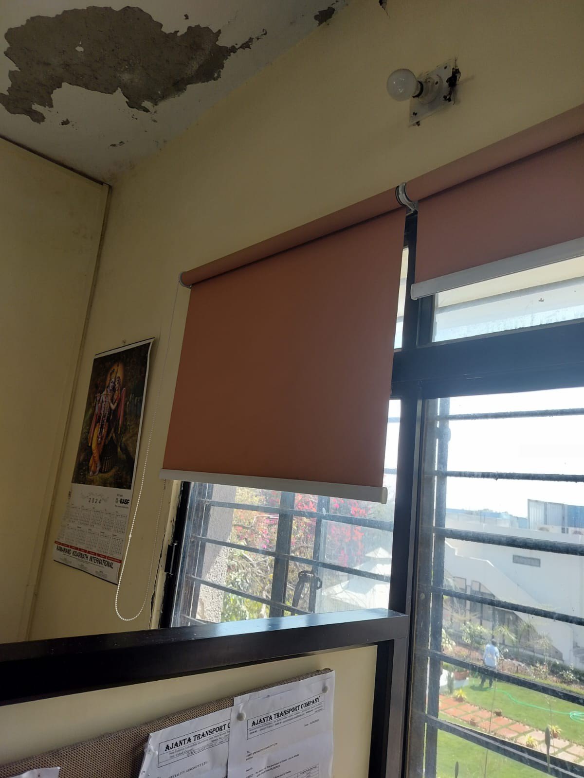 Pvc Roller Blind White Horizontal , For Office - Image 2