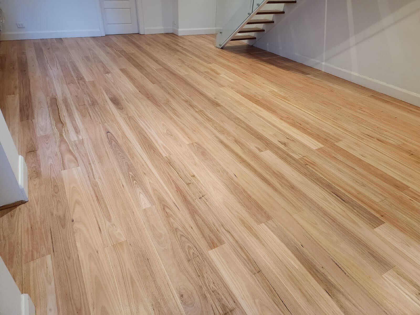 Laminate Wooden Flooring - 8mm - Image 10