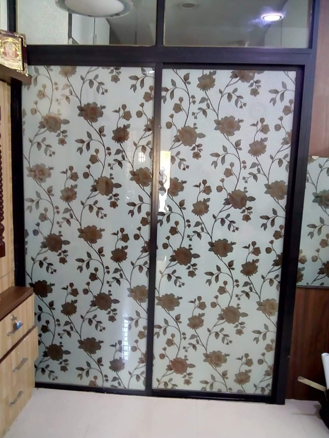 Frosted Glass Film - Image 8