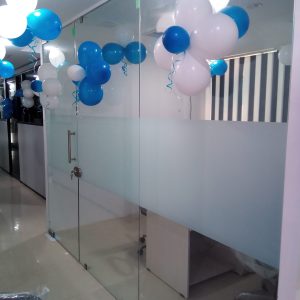 Toughened Glass Door Partition - 12mm , Height: 84 Inch, For Commercial